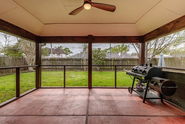 Building Photo - 16022 Capistrano Falls Dr