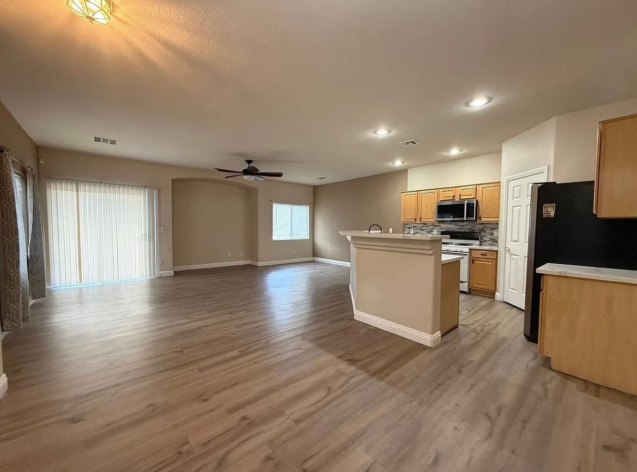 Building Photo - 6463 E Elwood Mead Ave