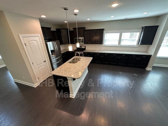 Building Photo - 850 Longleaf Pine Pl