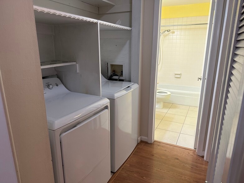 Building Photo - 1900 S Kanner Hwy