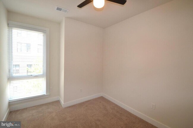Building Photo - 408 Stabler Ln