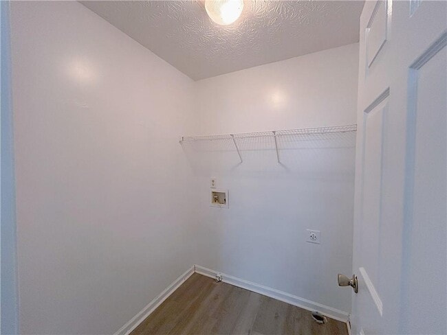 Building Photo - 4222 High Park Ln