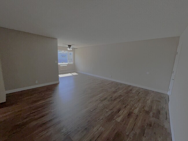 Building Photo - 8334 Willis Ave