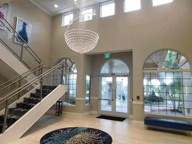 Building Photo - 5136 Floria Dr