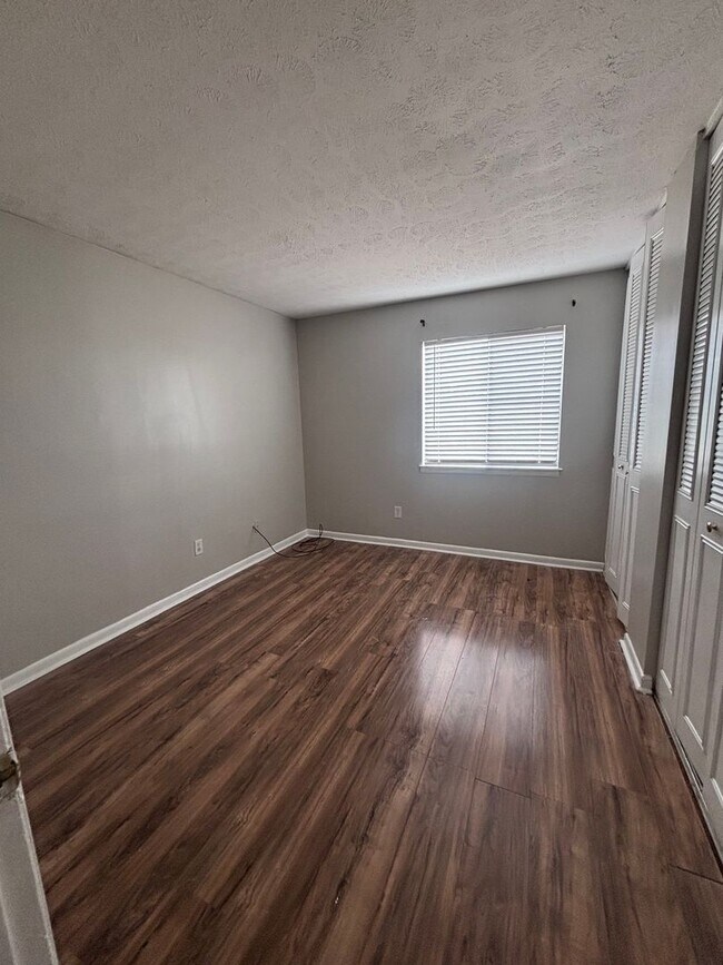 Building Photo - 419 Orchard Trace Ln