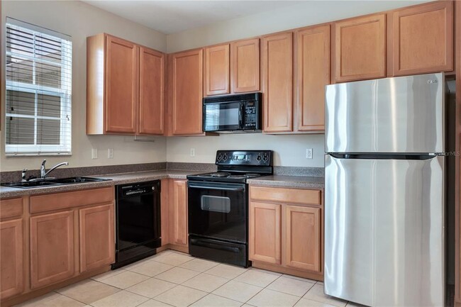 Building Photo - 14268 Mailer Blvd