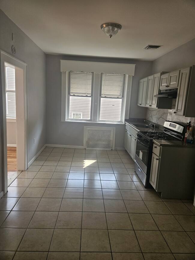 Brand New Kitchen with new Stove - 291 Tremont Ave