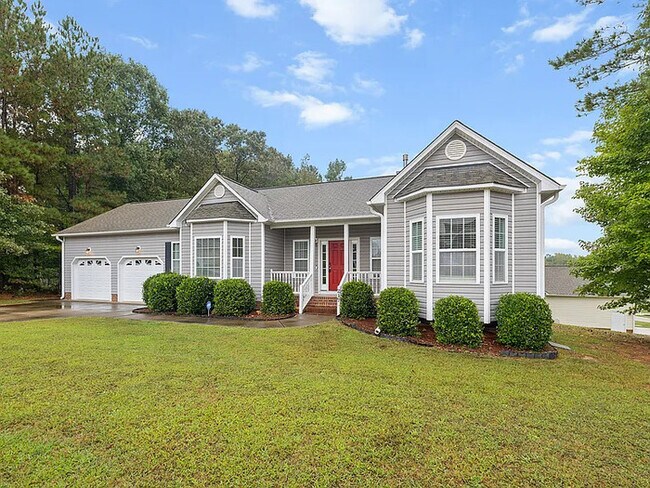 Building Photo - Build Equity While Leasing - Lease to Own