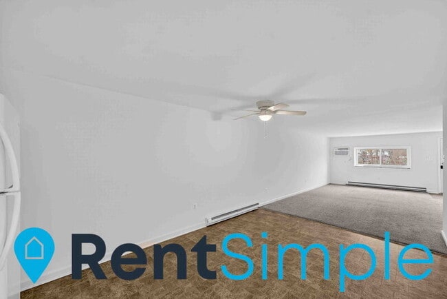 Building Photo - 205 McConkey St