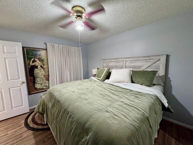 Building Photo - 46 Westwood Vlg Dr