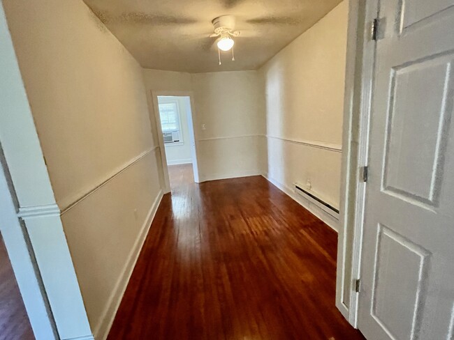 Hall or Office Area - 113 W Simmons Ave