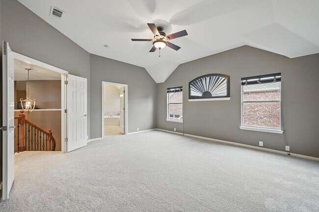 Building Photo - Stunning 4-Bedroom, 3-Bath, 3 Car Garage H...