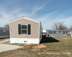 Building Photo - Home Available to Lease or Purchase - Appl...