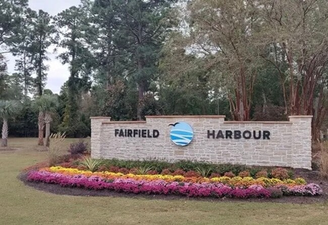 Building Photo - **Stately Brick Home in Fairfield Harbour | Tray Ceiling, Column, Bonus Room & Screened Porch**