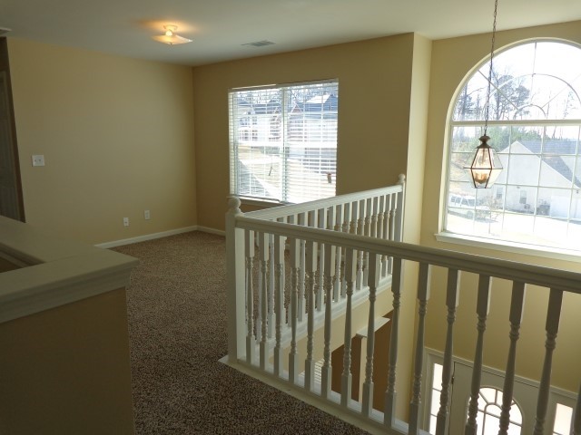 Building Photo - 3511 Umatilla Ln SW