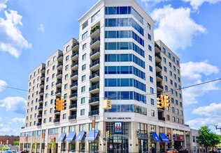 Building Photo - 111 N Ashley St