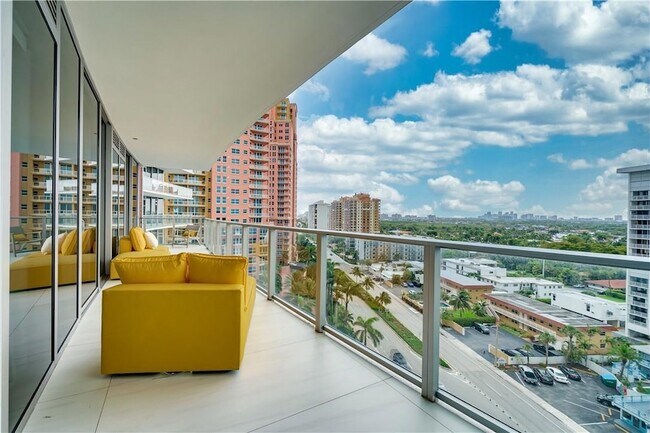 Building Photo - 2200 N Ocean Blvd