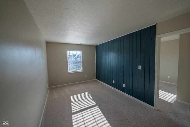 Building Photo - 5291 Tanglewood Ln