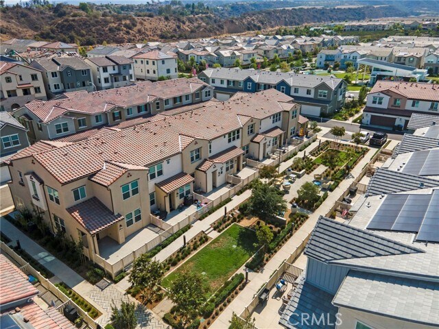 Building Photo - 3959 Lavine Wy