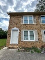 Building Photo - 1840 Woodland Ave