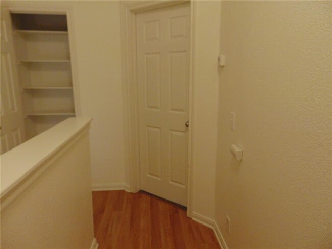 Building Photo - 2405 Allred Dr