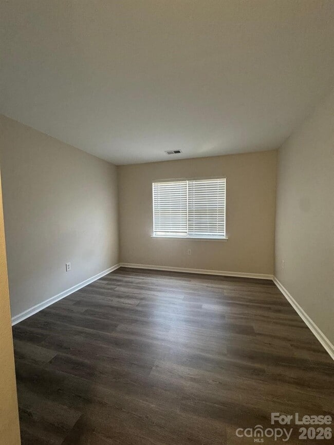 Building Photo - 12160 Bottlebrush Pl