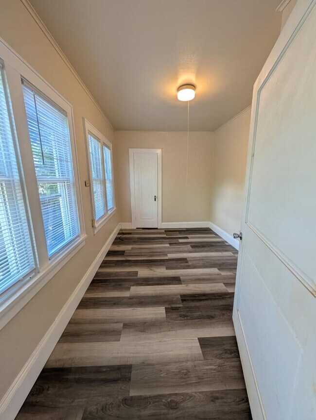 Building Photo - 3215 N 53rd St