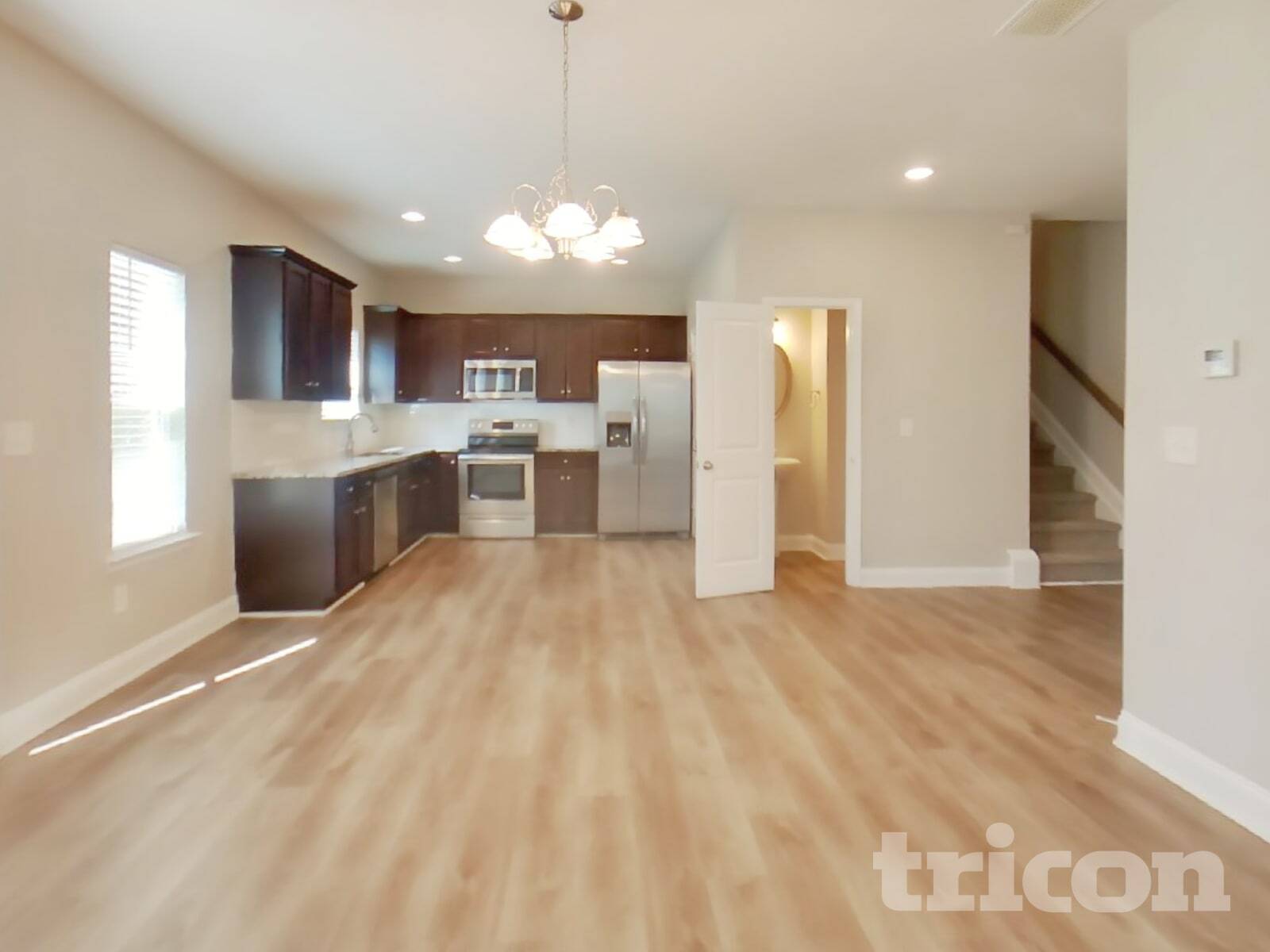 Building Photo - 1013 Eldon Ln