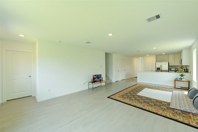 Building Photo - 1602 Birch Wood Dr