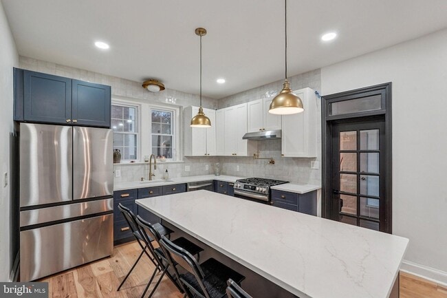 Building Photo - 3422 Pennsylvania Ave. SE