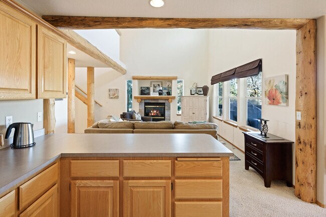 Building Photo - 3186 NW Quiet River Ln