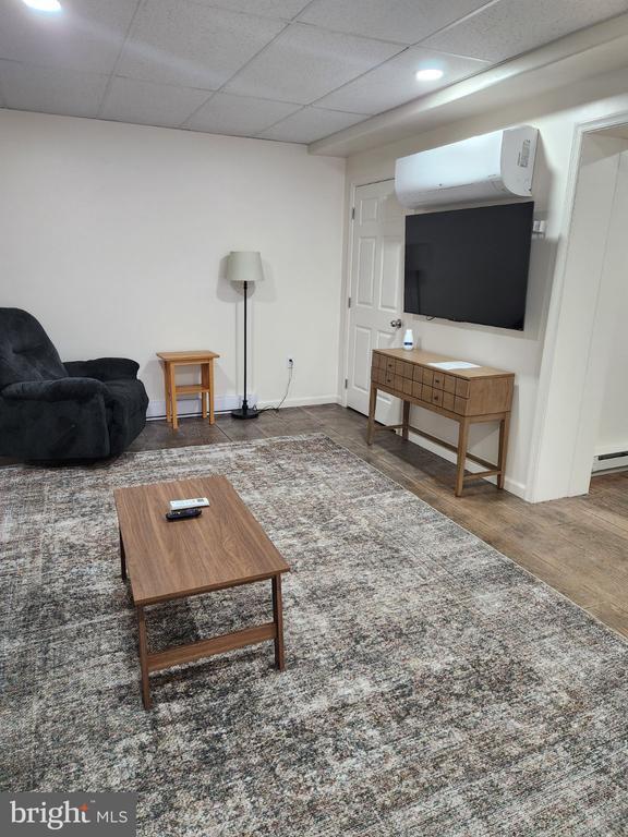 Building Photo - 28 Holler Rd