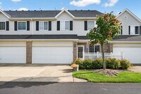 Building Photo - Charming Fishers Condo – Move-In Ready
