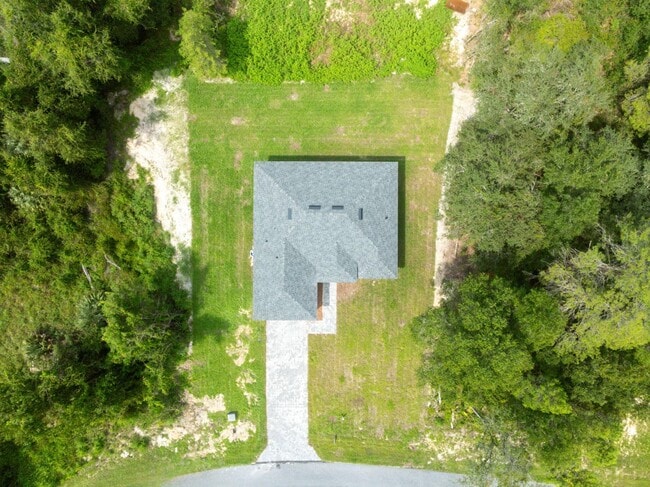 Building Photo - 13640 SW 42nd Court Rd