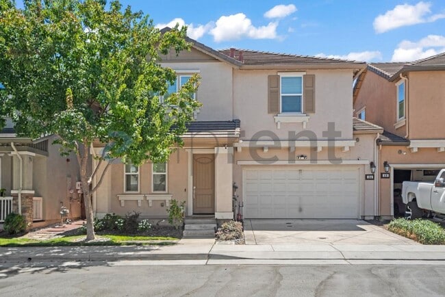 Building Photo - 34 Angra Way