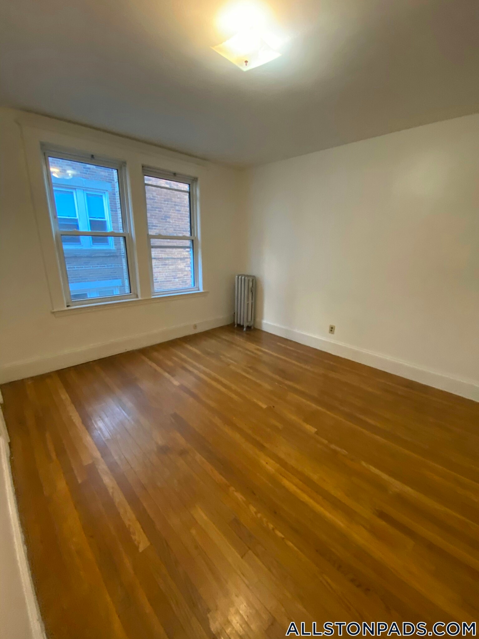 Building Photo - 15 Scottfield Rd