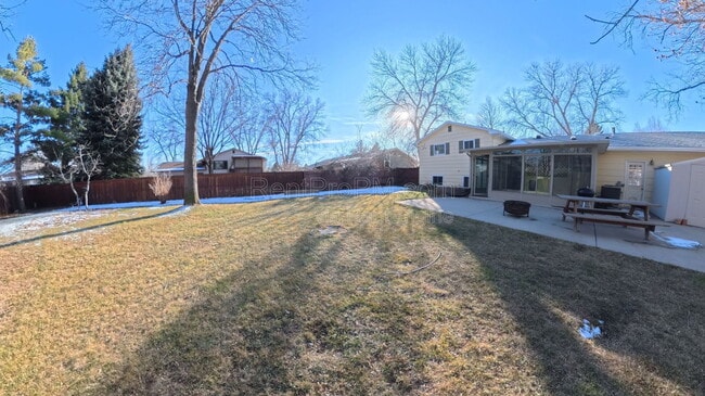 Building Photo - 1028 Skyline Dr