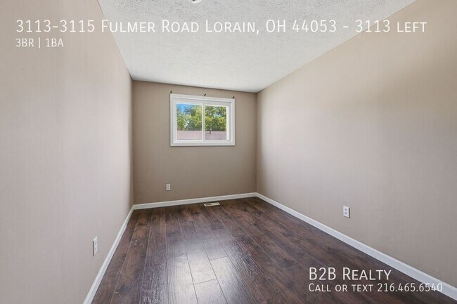 Building Photo - 3113-3115 Fulmer Road Lorain, OH 44053-3113 left