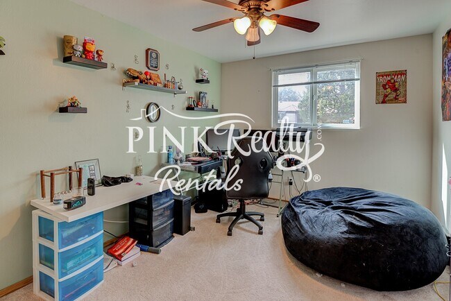 Building Photo - 1716 Wooten Rd