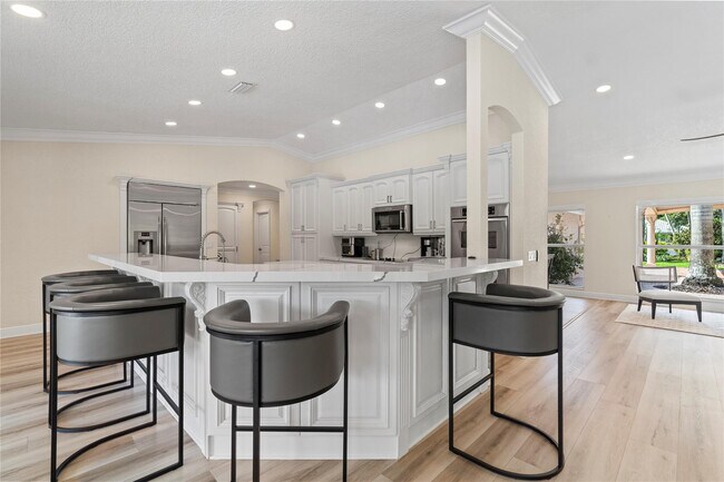 Building Photo - 11391 Sundance Ln