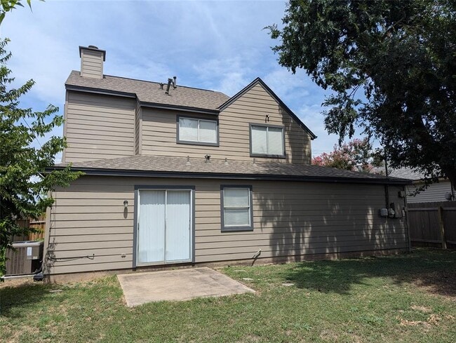 Building Photo - 1504 Windy Park Dr