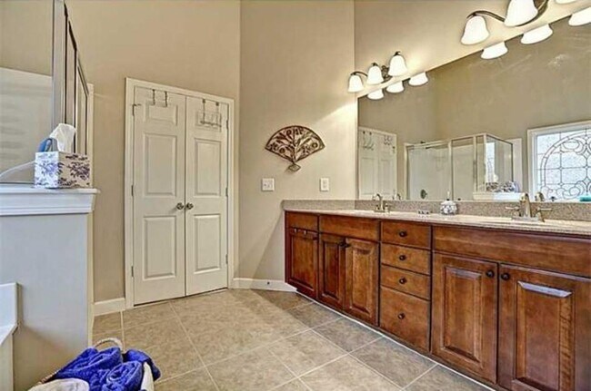 Building Photo - 11492 Mabrypark Pl