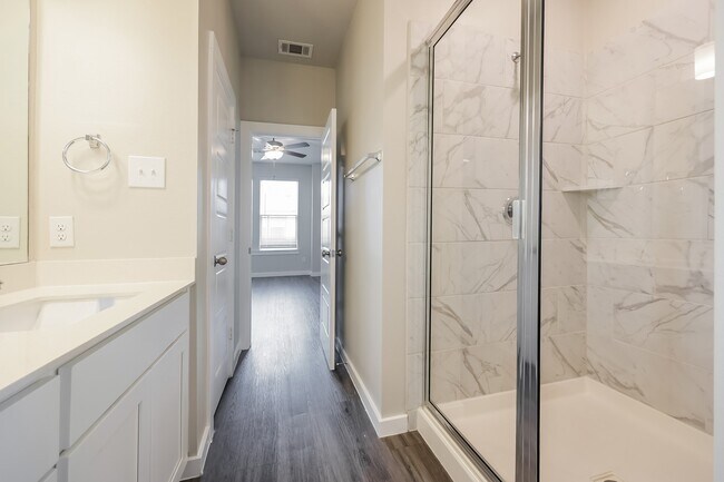 Building Photo - 18435 Idyllic Aly