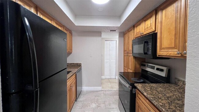 Building Photo - 4809 S Texas Ave