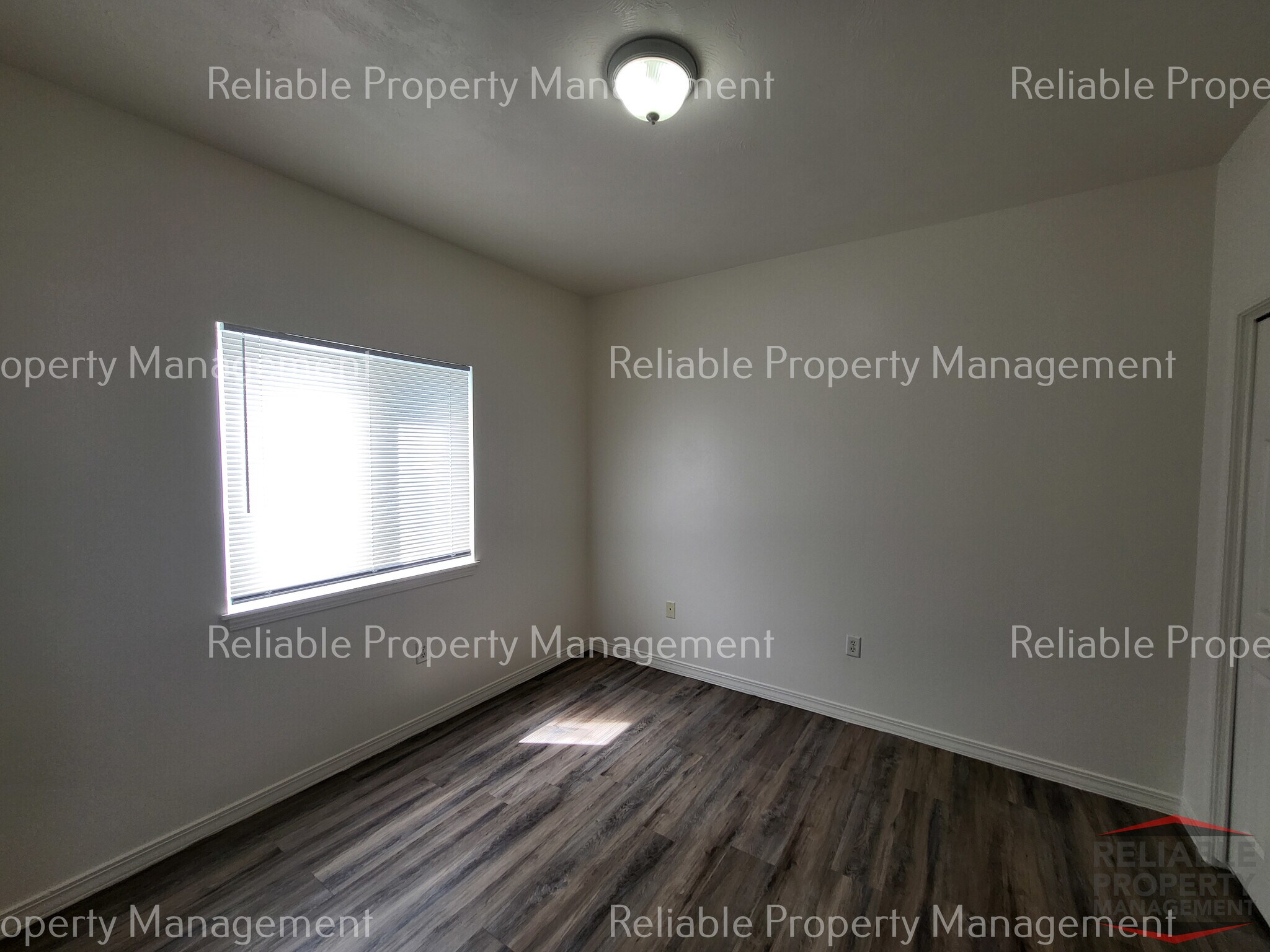 Building Photo - 685 John Adams Pky