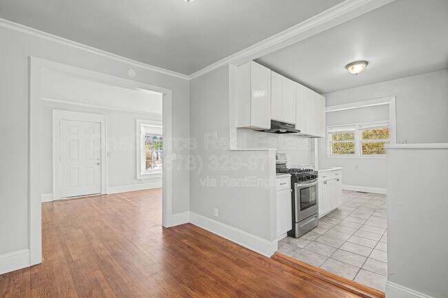 Building Photo - 1895 Markone St NW