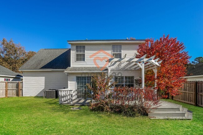 Building Photo - 3 Bedroom, 2.5 Bath - Ladson Area