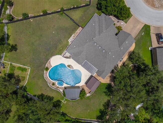 Building Photo - 208 Raindance Cove