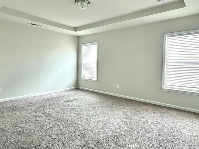 Building Photo - 3658 Hidden Valley Cir