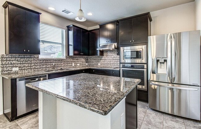 Building Photo - 17324 Brittle Ln